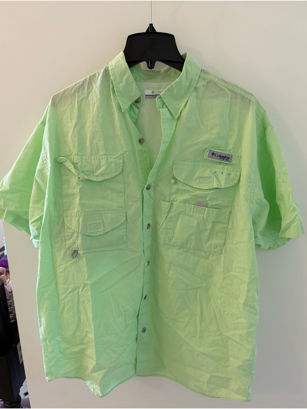 Columbia Men’s Short Sleeve Button-Down Shirt - Light Green
